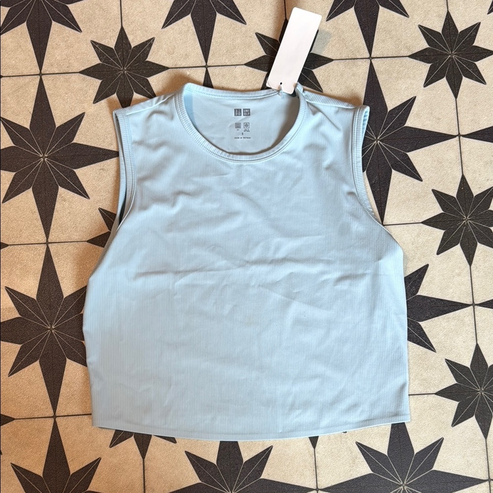 Uniqlo Blue Sleeveless Crop Muscle Tee